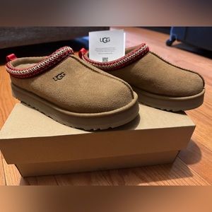 New UGG Tazz